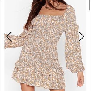 NWT Nasty Gal Long Sleeve Smocked Floral Dress